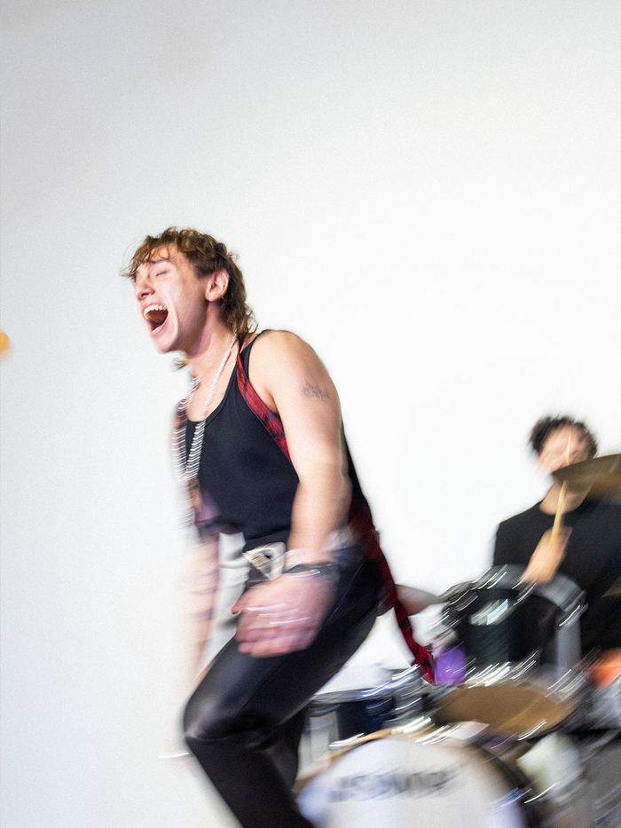 T. Maffia gritando en sesión de estudio